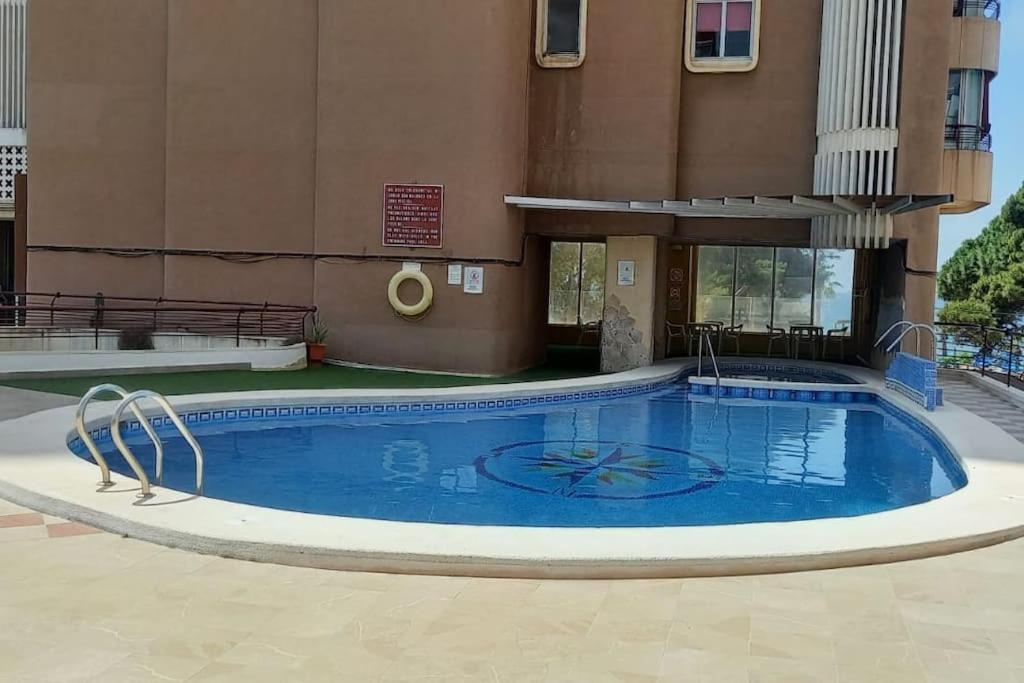 Centro Primera Linea Con Piscina Benidorm Exterior foto